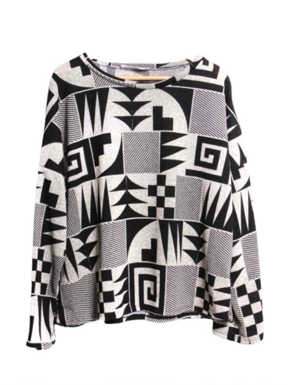THE MEDIUM COMPANY Geometric Print Crew Neck Sweater with Long Sleeves